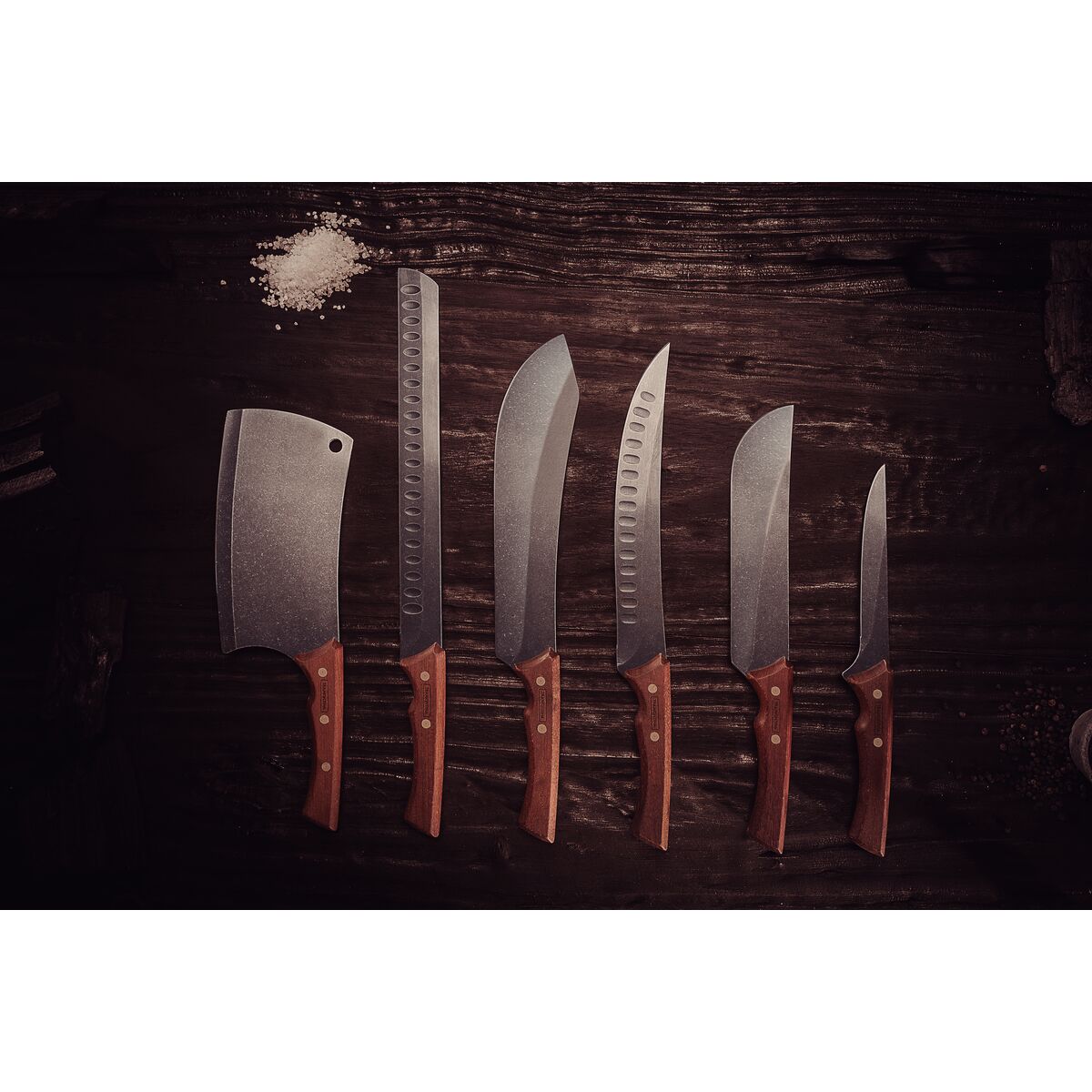 Tramontina Churrasco Black Boning Knife with Blackened Stainless Steel Blade and 6" Wooden Handle - citiplants.com