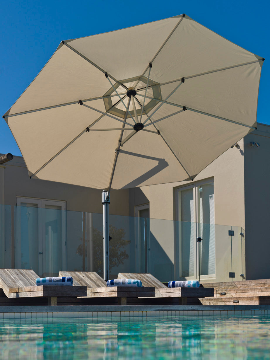 Eclipse 4m x 3m Rectangular with cover bag -Premium Heavy-Duty Cantilever Parasol - citiplants.com