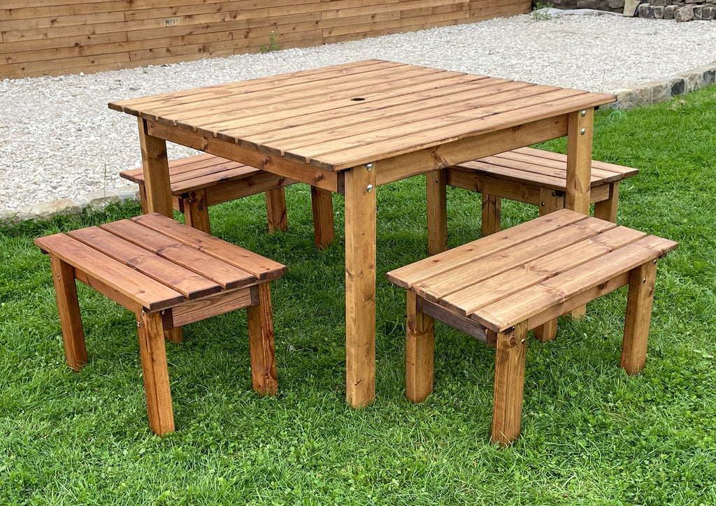 The Moors Four Seater Table Set - citiplants.com