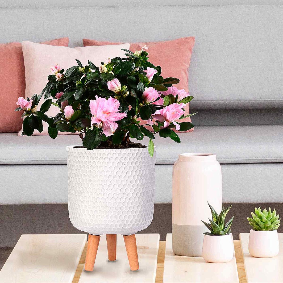 IDEALIST Lite Honeycomb Style Cylinder Planter on Legs